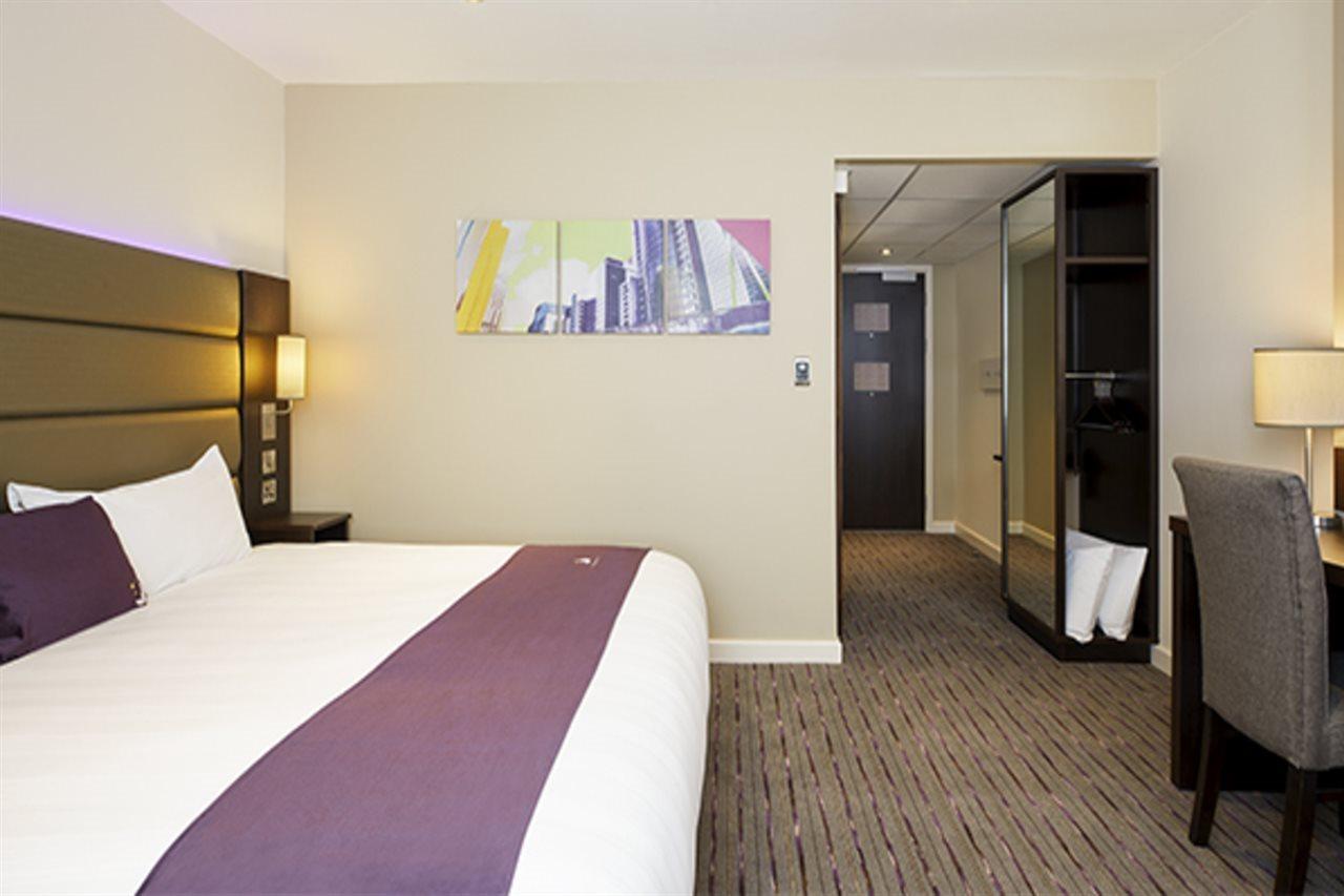 Premier Inn Fort William Esterno foto